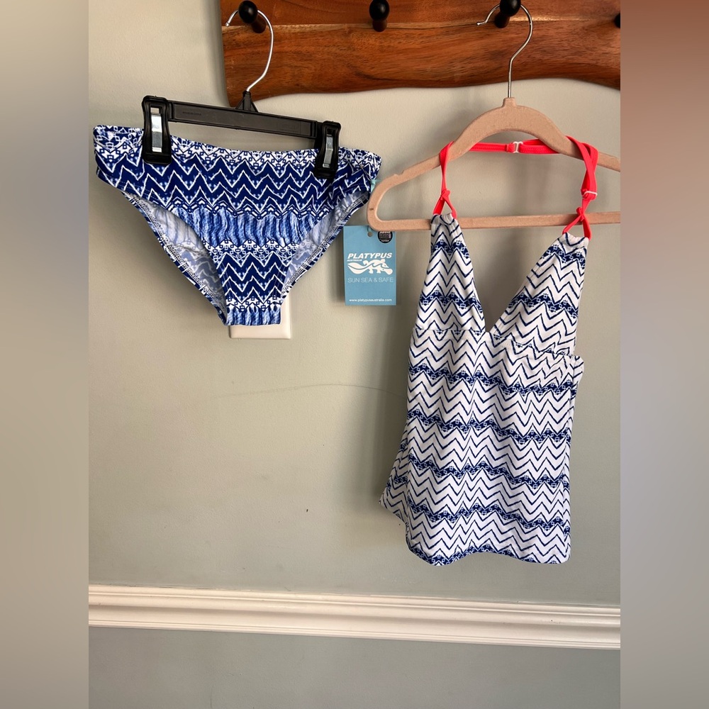 NWT!!! Platypus Australia Kids Blue Zigzag Bikini UPF 50+ NWT Sz. 10 Youth